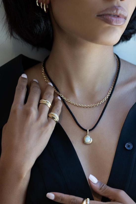  리지 맨들러 파인 주얼리 목걸이/팬던트 얇은 가죽 코드 목걸이 - LIZZI MANDLER FINE JEWELRY