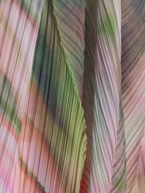 24FW 플리츠플리즈 머플러/스카프 PP47AD14120 Multicolour - PLEATS PLEASE