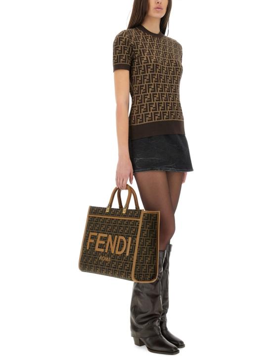 25SS 펜디 반팔 티셔츠 FZXC72 ASJTF0GGE BROWN - FENDI