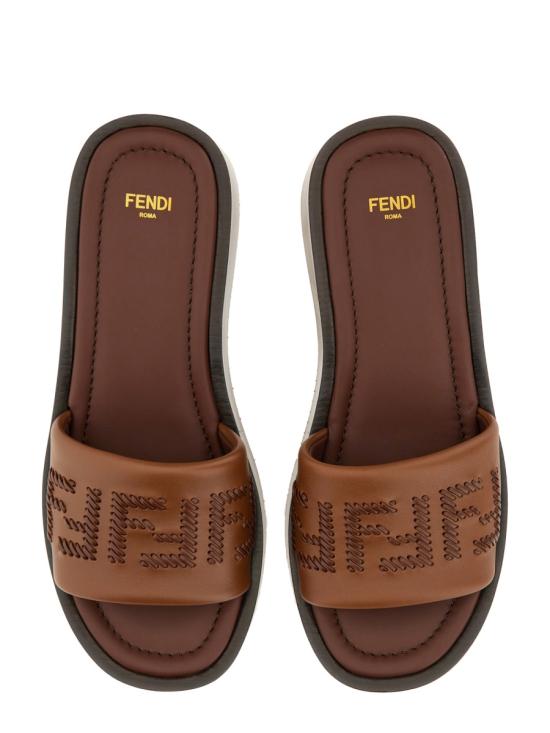 25SS 펜디 샌들 8R8692 ATSWF1STJ BROWN - FENDI