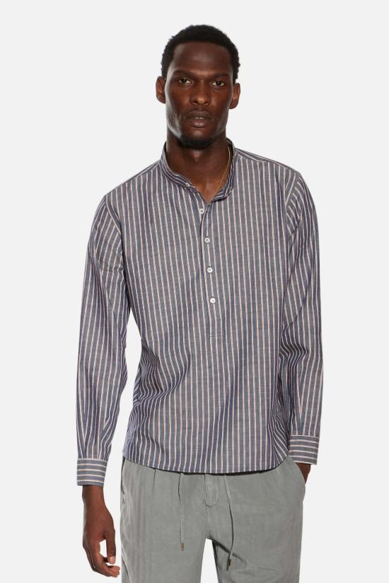  블루&크림 데님 팬츠 가브리 팝 오버 셔츠 레드/화이트 스트라이프