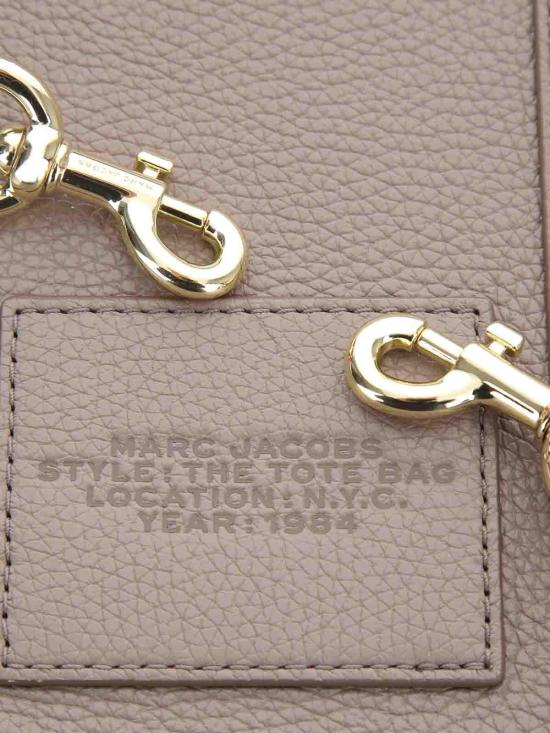  마크제이콥스 토트백 H009L01SP21CEMENT Taupe - MARC JACOBS