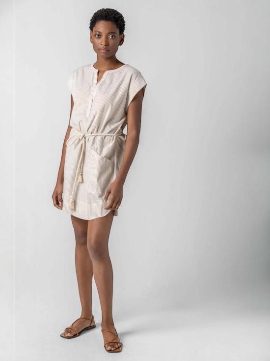  릴라 피 숏 원피스 릴라 P. 스트라이프 스플릿 넥 드레스