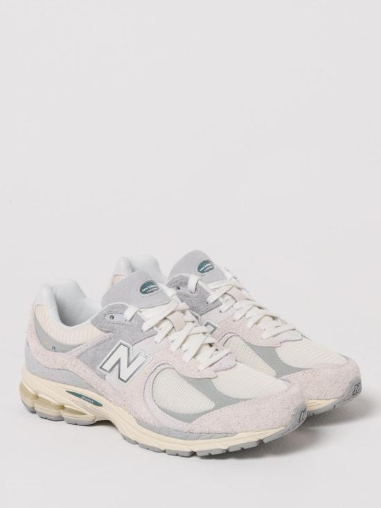 26SS 뉴발란스 2002R 스니커즈 M2002REK Unico Beige - NEW BALANCE