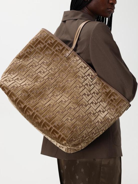 25SS 펜디 토트백 8BH425AT14 F1QDO Beige - FENDI