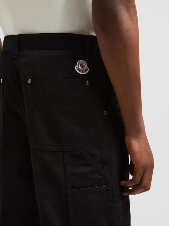 25SS 몽클레어 숏팬츠 2B000 08 M6724 999 - MONCLER