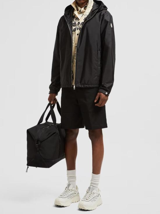 25SS 몽클레어 숏팬츠 2B000 08 M6724 999 - MONCLER