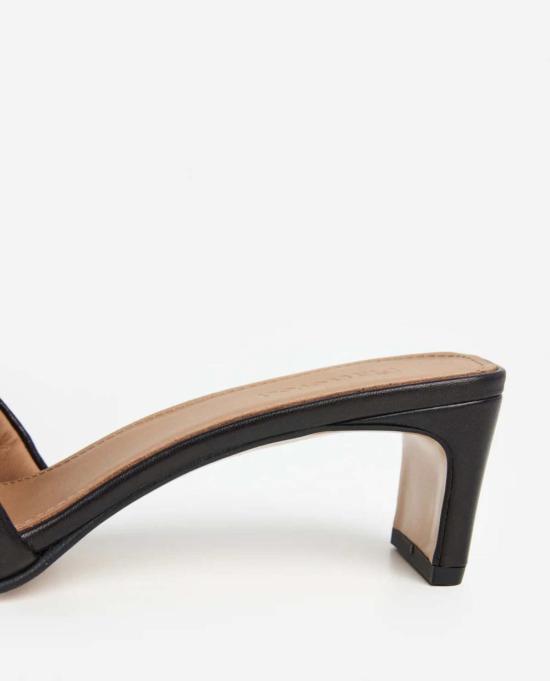  Flattered 뮬/슬리퍼 플래터드 탈룰라 가죽 슈즈 - FLATTERED