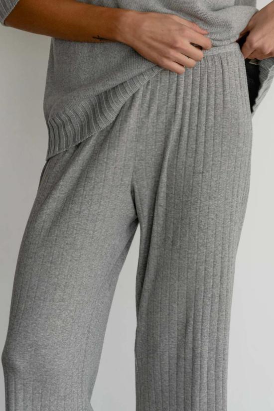  도니 크롭 팬츠 . 포인텔 심플 크롭팬츠 - DONNI.