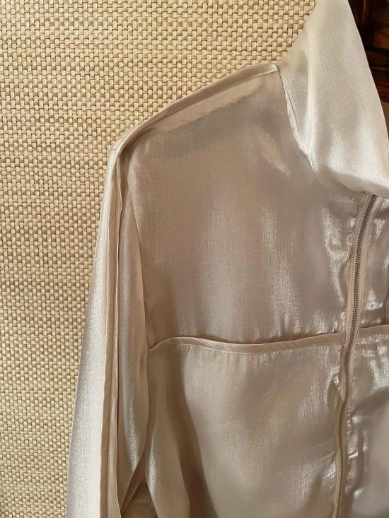  더 엔케이씨 스토어 봄버 자켓 Nkc 쉬머 봄버 재킷 샌드 - The NKC Store