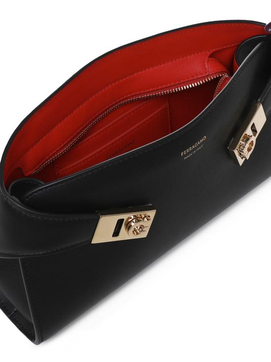 25FW 살바토레 페라가모 크로스백 218964 774628005 Black - SALVATORE FERRAGAMO