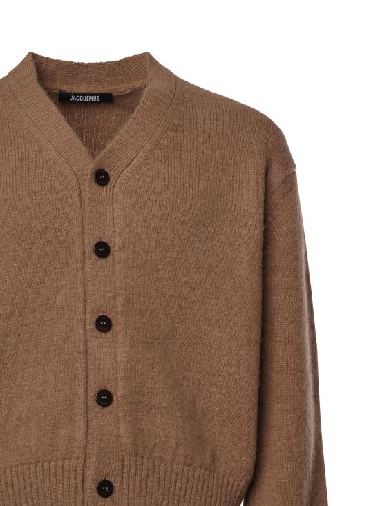 25SS 자크뮈스 가디건 255KN545 2329810 Brown - JACQUEMUS