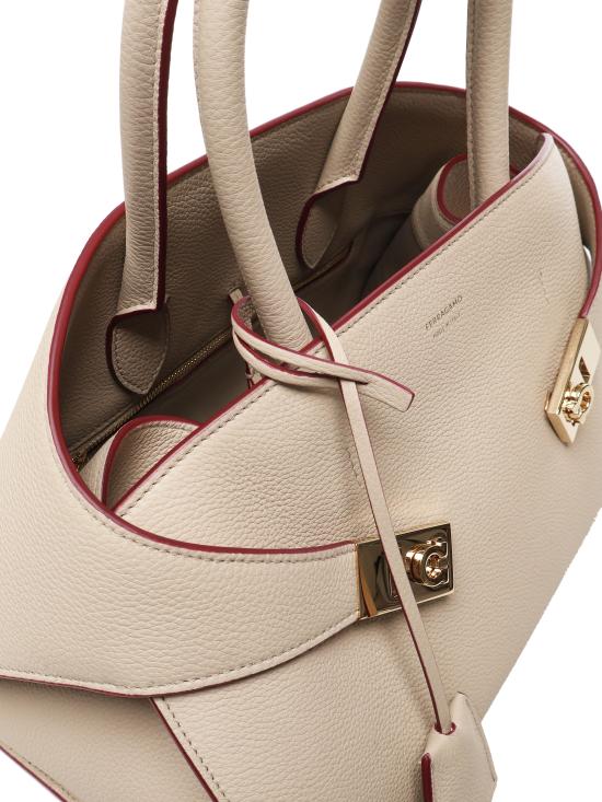 25SS 살바토레 페라가모 토트백 215608 779053034 Beige - SALVATORE FERRAGAMO