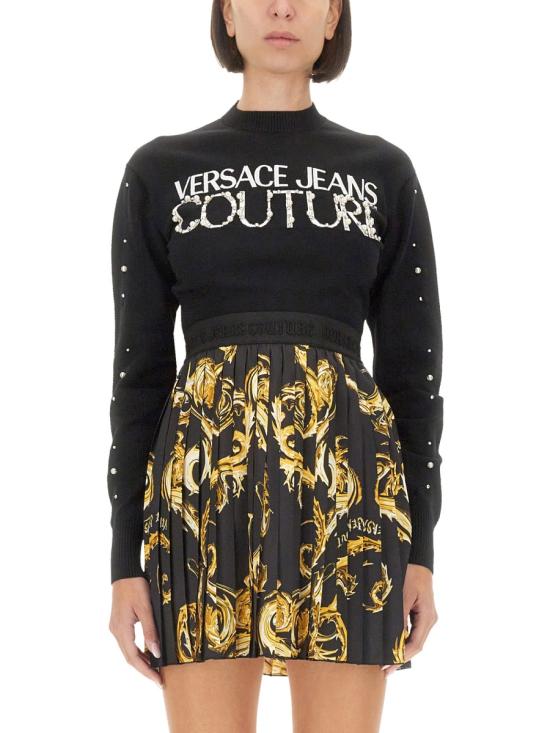 24FW 베르사체 스웨터 77HAFM30 CMN60899 BLACK