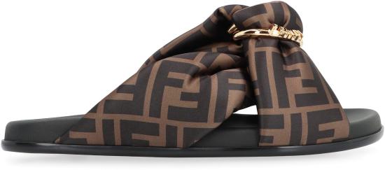  펜디 샌들 8X8645AE7S F0R7V BROWN - FENDI