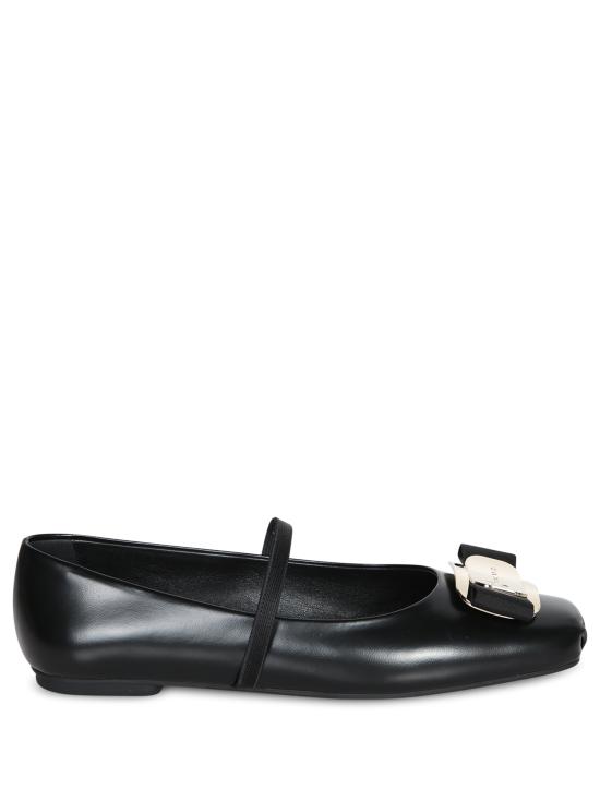 26SS 살바토레 페라가모 플랫 슈즈 768868 01H345 005 Black