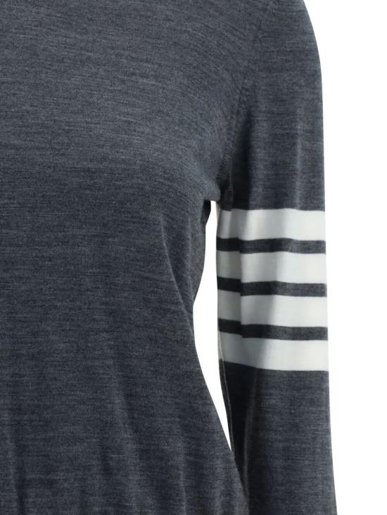 25FW 톰브라운 4바 릴렉스드 스웨터 FKA280AY1014 035 MED GREY - THOM BROWNE