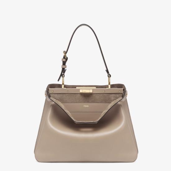 26SS 펜디 피카부 소프트 미디엄백 8BN353AOVHF0E65 Brown - FENDI