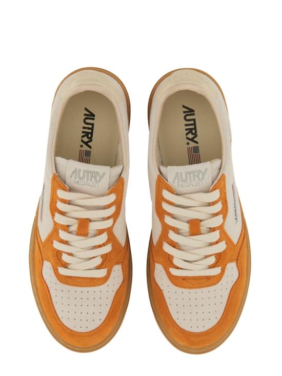  오트리 메달리스트 로우 레더 스니커즈 AULW XS22 ORANGE - AUTRY