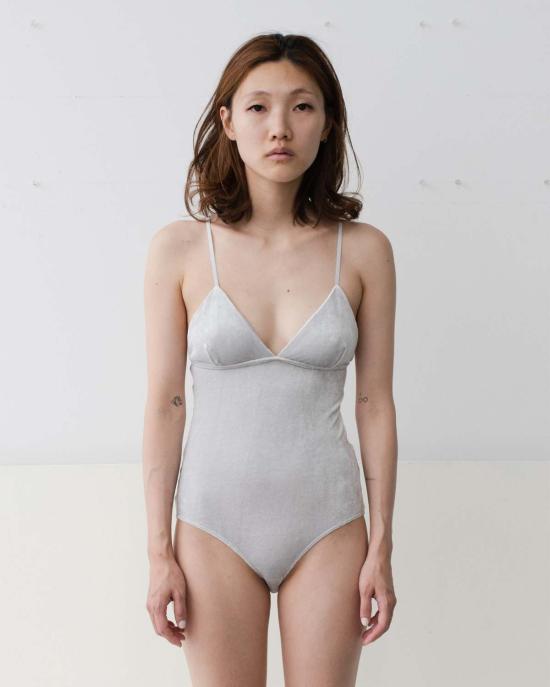  베이스레인지 바디수트 티셔츠 웨이브 미시시피 바디수트 웨이브 그레이/실버 - BASERANGE