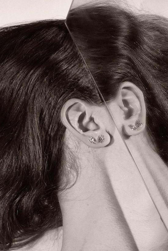  아그메스 이어링 골드 버메일 미니 달 스터드 골드 버메일