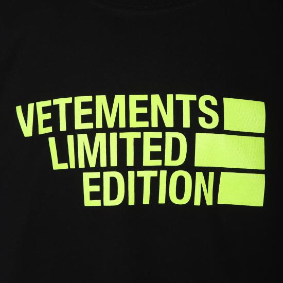 25FW [키즈] 베트멍 티셔츠 KA10TR220Y BLACK FLUO YELLOW - VETEMENTS