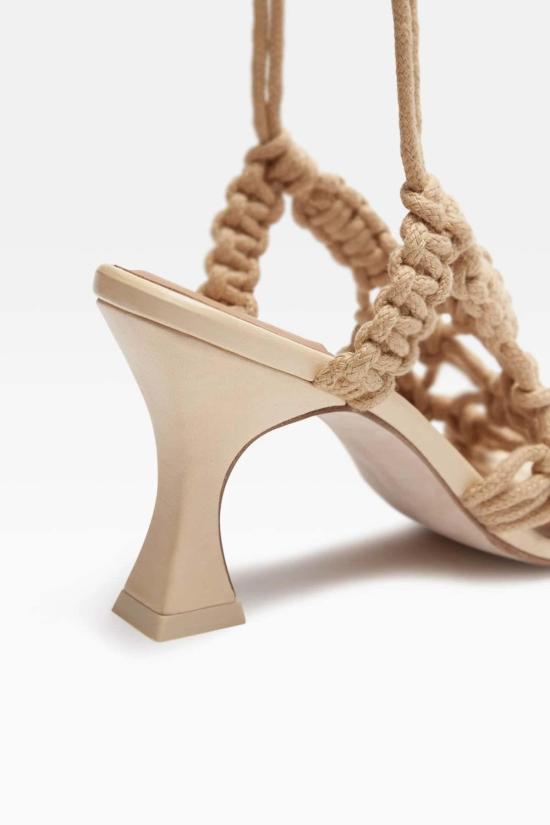  미스타 샌들 스테파니  크림 - MIISTA