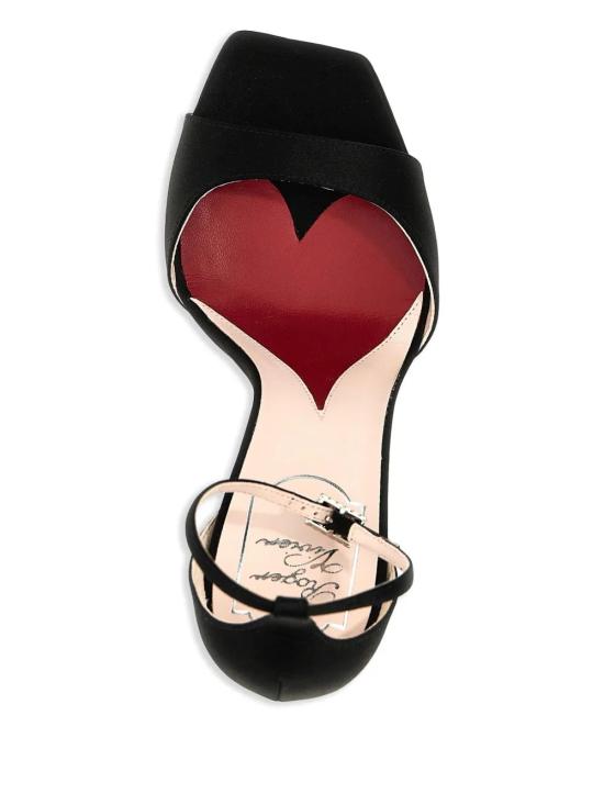 25SS 로저비비에 힐/펌프스 RVW56827490RS0 B999 BLACK - ROGER VIVIER