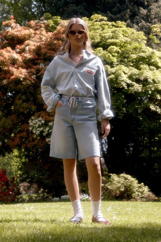  하우스오브써니 데님 숏팬츠 하우스 오브 서니 선다운 데님 반바지 라이트 브리즈 워시 - HOUSE OF SUNNY