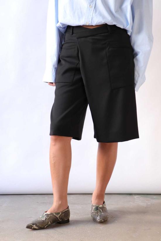  알13 숏팬츠 R13 크로스오버 무릎 길이 반바지 블랙 - R13