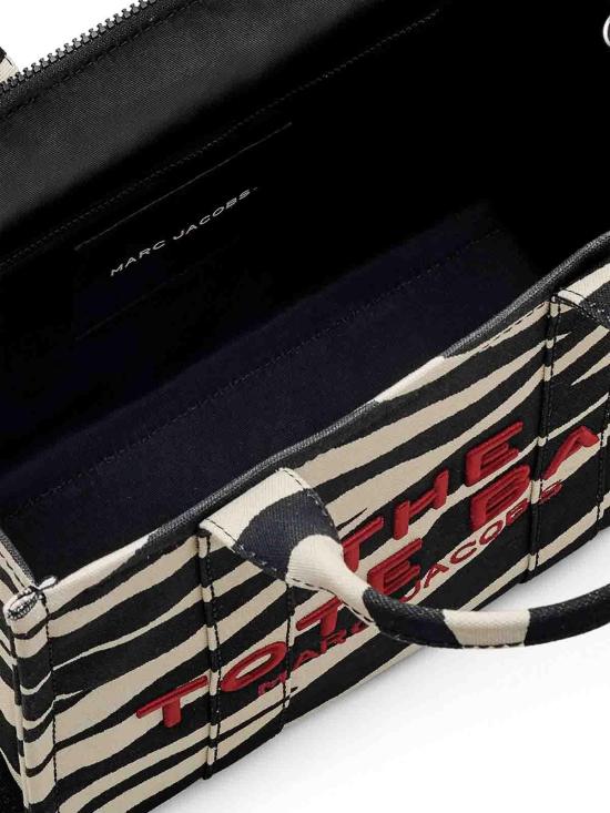 25SS 마크제이콥스 토트백 2F4HTT021H05005 Animal Print - MARC JACOBS