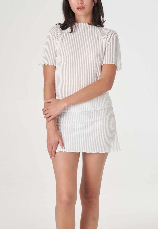  파이드 미 나우 블라우스 지금 만나보세요 애디슨 시어서커 래글런 모크넥 탑 - FIND ME NOW