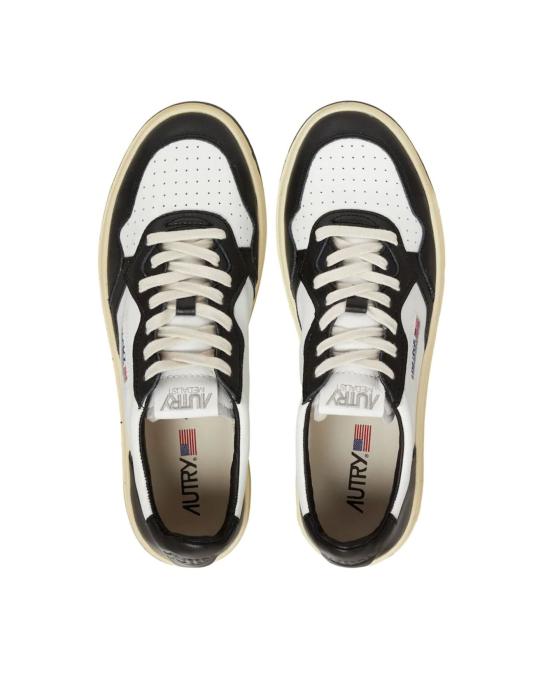 25FW 오트리 MEDALIST 메달리스트 로우탑 스니커즈 AULM WB01 - AUTRY