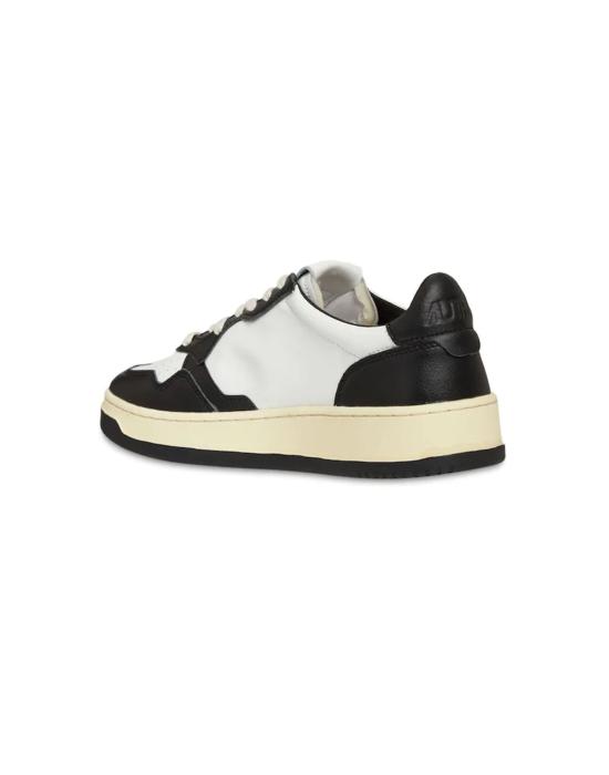 25FW 오트리 MEDALIST 메달리스트 로우탑 스니커즈 AULM WB01 - AUTRY