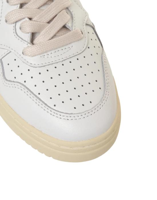 25FW 오트리 메달리스트 로우 스니커즈 AULW LL88 - AUTRY