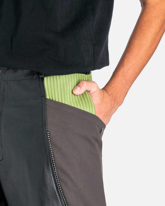  At.Kollektive 숏팬츠 X Kiko Kostadinov Inayat 반바지 블랙/터틀 그린 - OTHER BRANDS