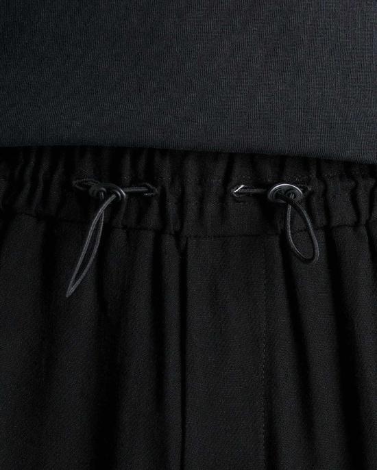  웨일즈보너 숏팬츠 웨일즈 보너 레벨레이션 반바지 블랙 - WALES BONNER