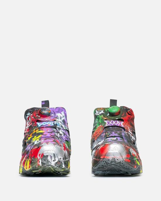  베트멍 스니커즈 핸드페인트 리복 인스타펌프 퓨리 블랙 그래피티 - VETEMENTS