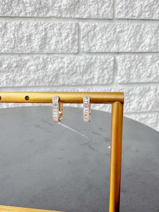  EF 컬렉션 이어링 Ef 컬렉션 14K 옐로우 골드 다이아몬드 바게트 점보 롤라 허기 귀걸이