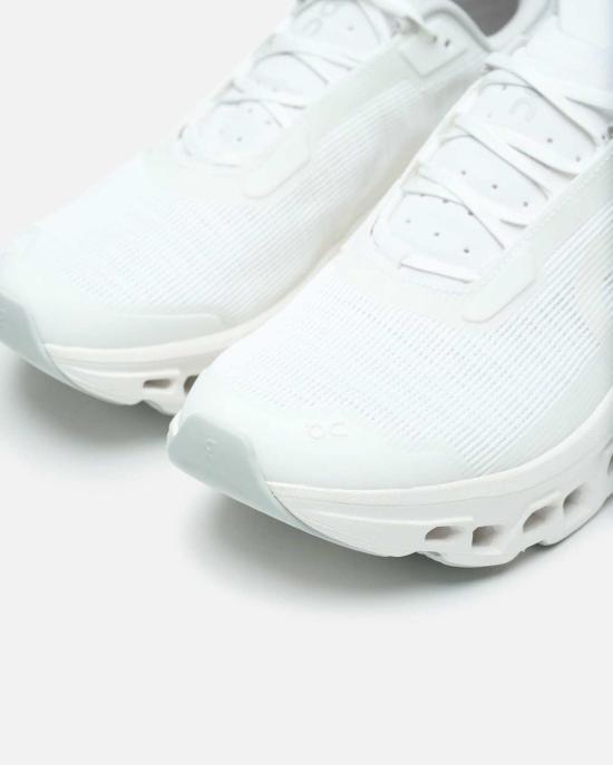  온 러닝 뮬/슬리퍼 러닝 클라우드몬스터 보이드 화이트/화이트 - ON RUNNING