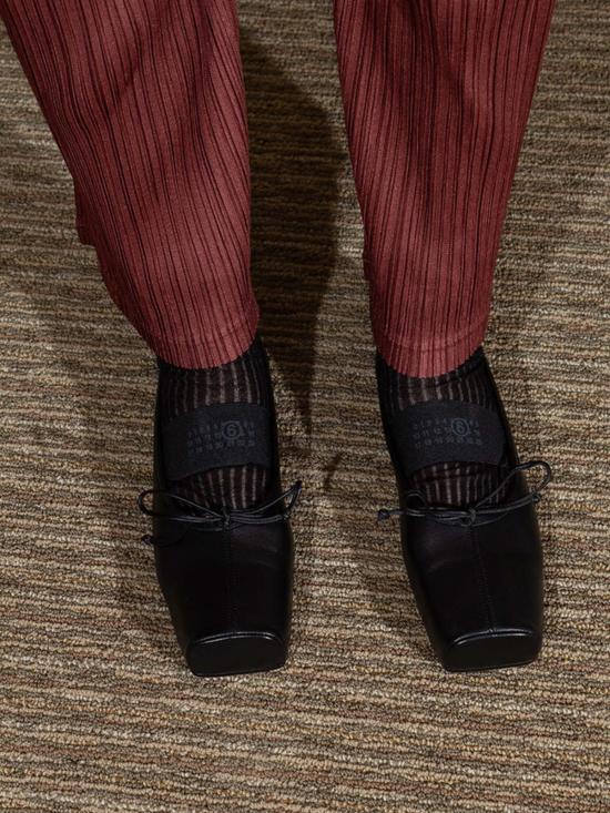  MM6 메종마르지엘라 플랫 슈즈 Mm6 메종 마르지엘라 레더 발레 플랫 블랙 - MM6 MAISON MARGIELA