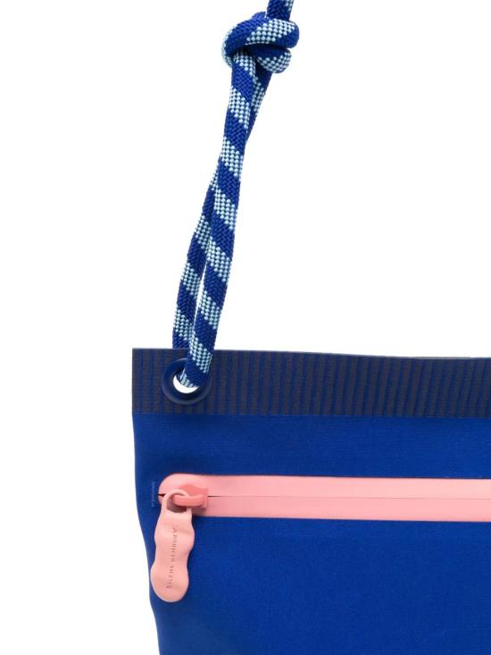  몽클레어 크로스백 5F00001 M581673H BLUE - MONCLER