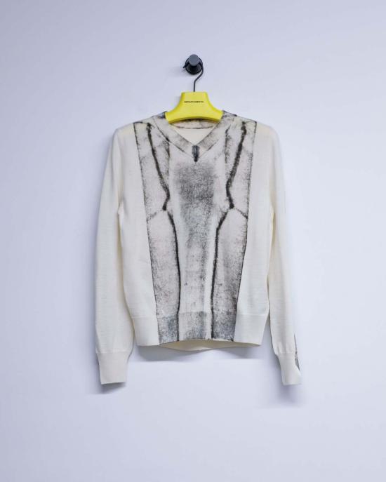  MM6 메종마르지엘라 스웨터 Mm6 메종 마르지엘라 V넥 - MM6 MAISON MARGIELA