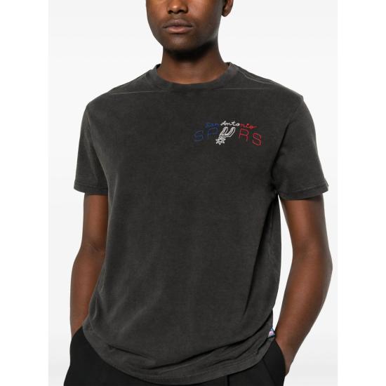 25FW 메종 라비쉬 X NBA 반팔 티셔츠 WMPOPINSANANTO CARBO BLACK - MAISON LABICHE X NBA