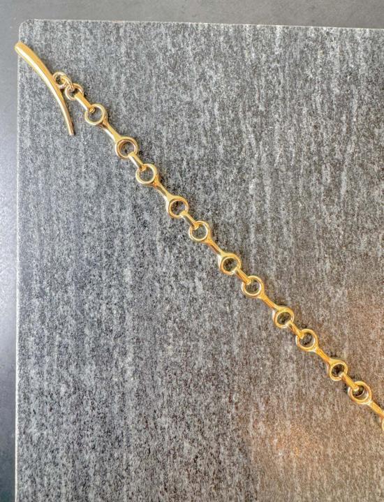  가브리엘라 아티가스 바디 주얼리 가브리엘라 아르티가스 15mm 더블 빔 체인 브레이슬릿, 투스크 클래스프 골드 베르메일 - GABRIELA ARTIGAS