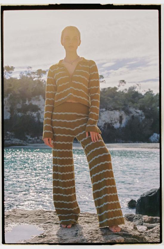  Ciao Ciao Vacation 스트레이트 팬츠 챠오챠오 베케이션 벨라 니트 호프 플레어 팬츠