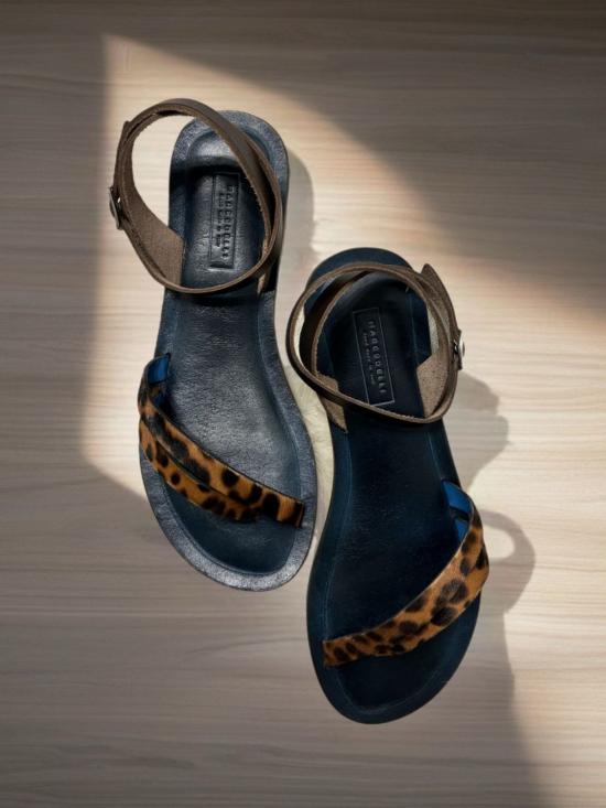  Marco Delli 샌들 Elba 스트래피 샌들 레오파드 포니