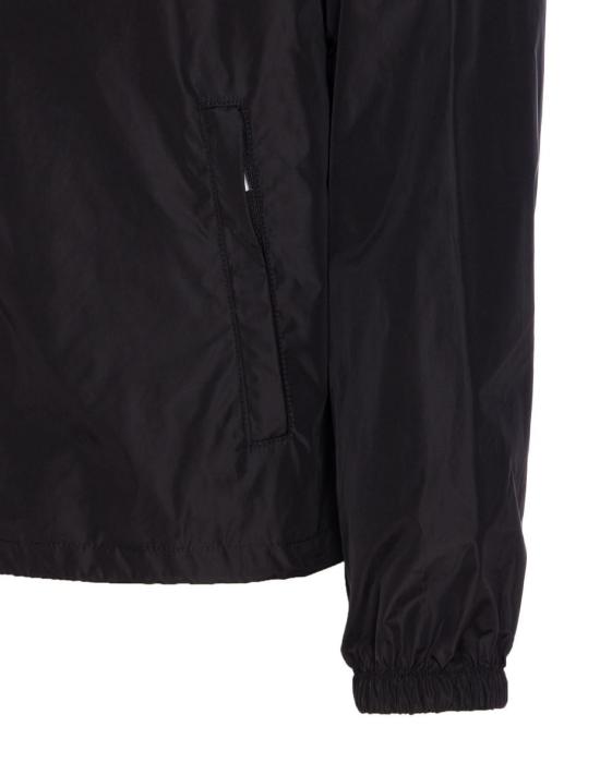 25FW 버버리 나이트 스탬프 나일론 자켓 8110236A1189 Black - BURBERRY