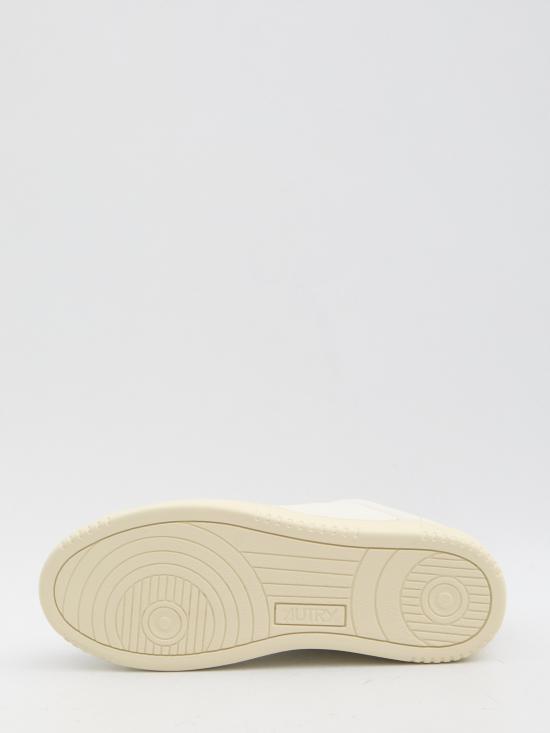 25FW 오트리 메달리스트 로우 스니커즈 AULMGS43 WHITE BROWN - AUTRY