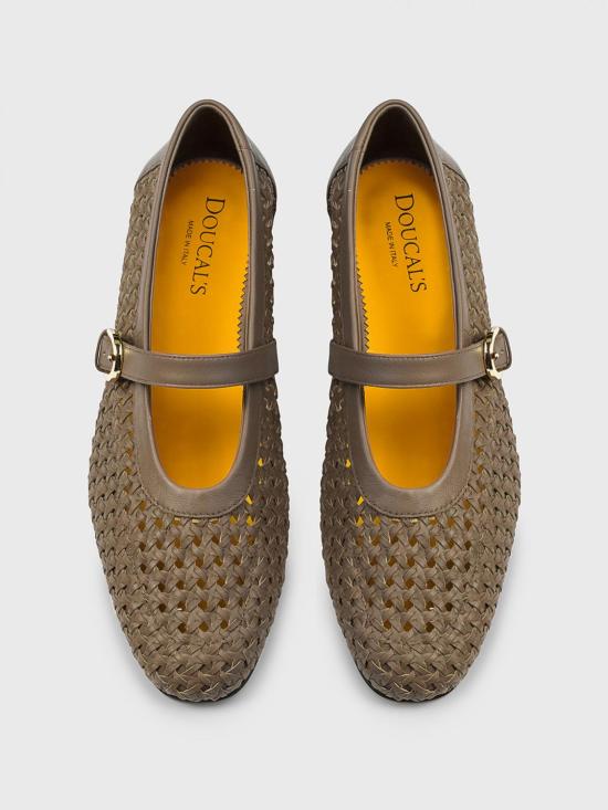 25FW 듀칼 플랫 슈즈 DD8778MAENUZ246 NM20 Mud - DOUCAL’S